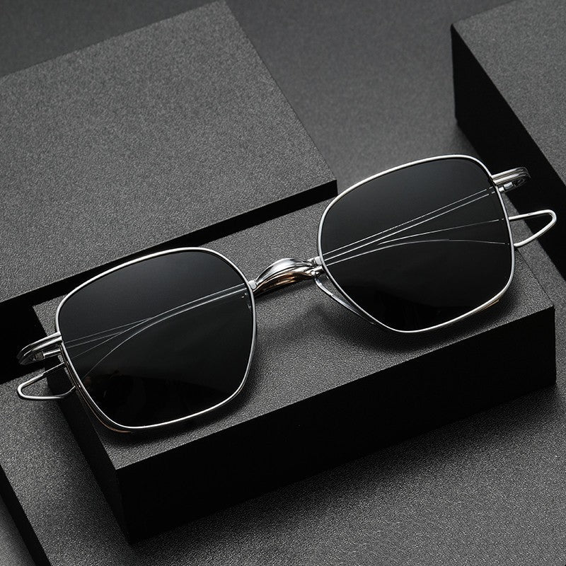 Squared Wire Frame Aviator Sunglasses