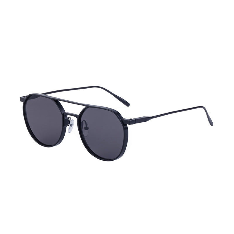 Round, solid pronounced frame