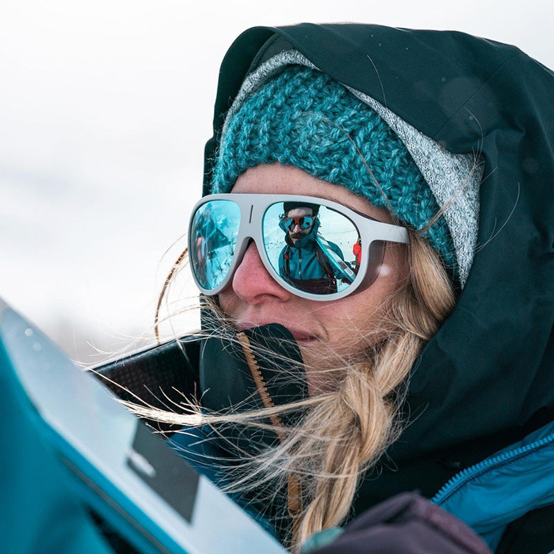 Goggle Style with Side Shields
