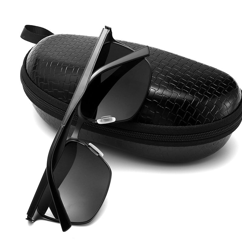 Traditional Lean Wayfarer Sunglasses